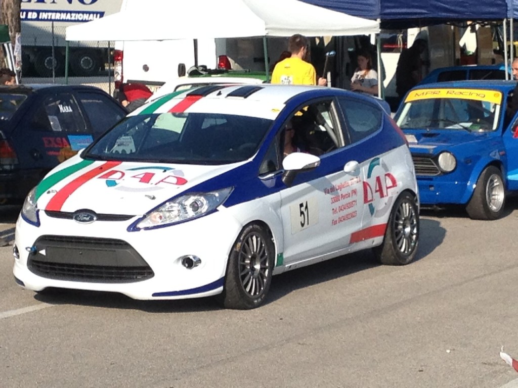 Ford Fiesta 51 con logo D.A.P. Ford Fiesta 51 con logo D.A.P.